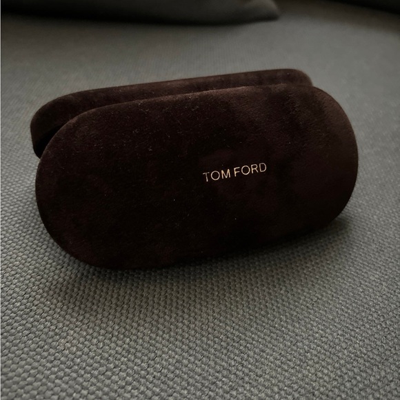 Tom Ford sunglass hard case - Picture 2 of 2